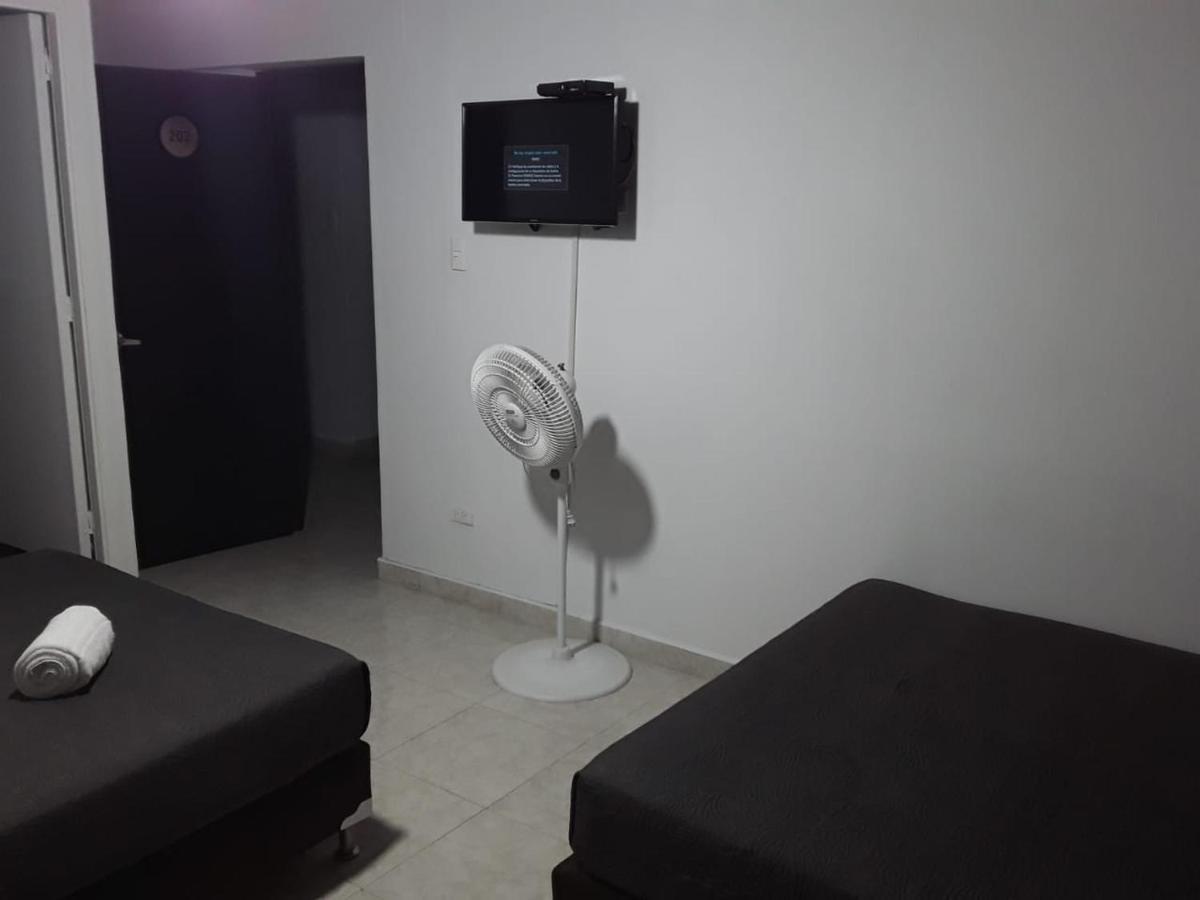 Primavera Hotel Μεντεγίν Εξωτερικό φωτογραφία